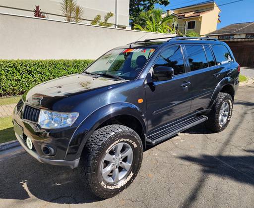 MITSUBISHI PAJERO DAKAR 3.5 HPE 7 LUGARES 4X4 V6 24V FLEX 4P AUTOMÁTICO MITSUBISHI PAJERO DAKAR 3.5 HPE 7 LUGARES 4X4 V6 24V FLEX 4P AUTOMÁTICO